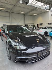 Porsche Panamera - 5