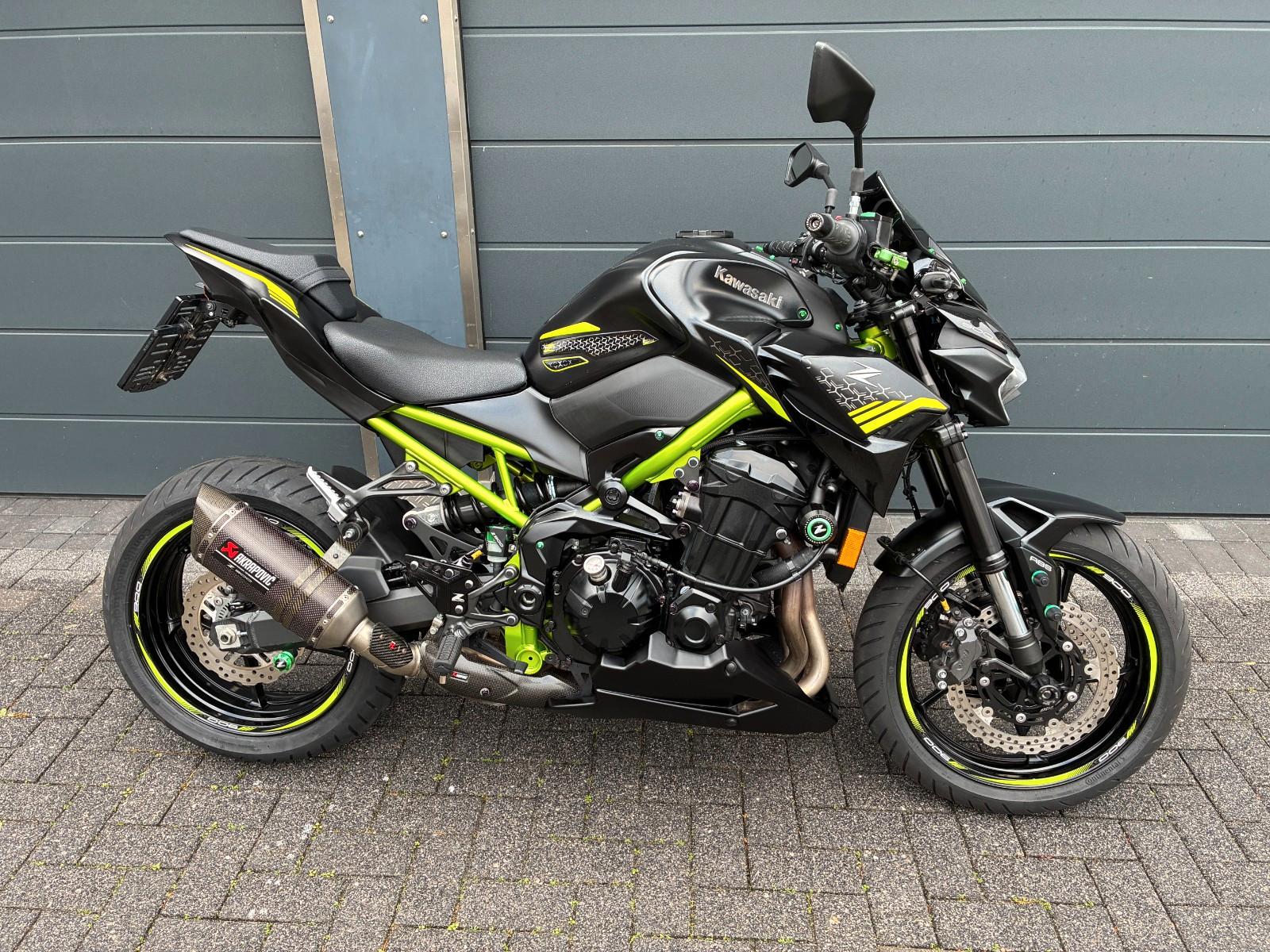 Kawasaki Z900 1.Hd. Akrapovic Extras
