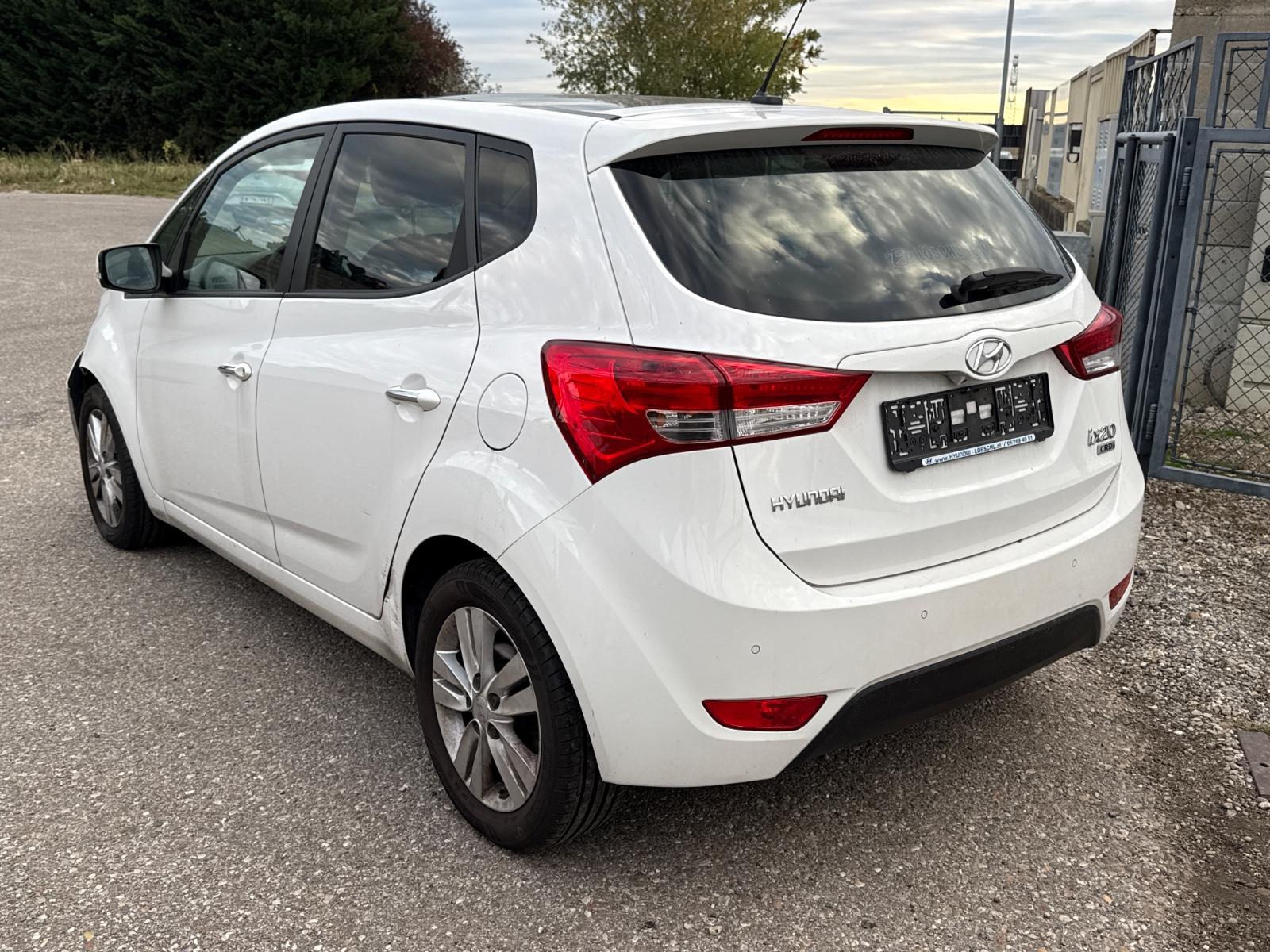 Hyundai ix20 2014 — photo 6