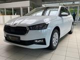 Skoda Fabia Essence 1,0 MPI 59 kW 5-Gang-Schaltgetrieb - Skoda Fabia: Mpi
