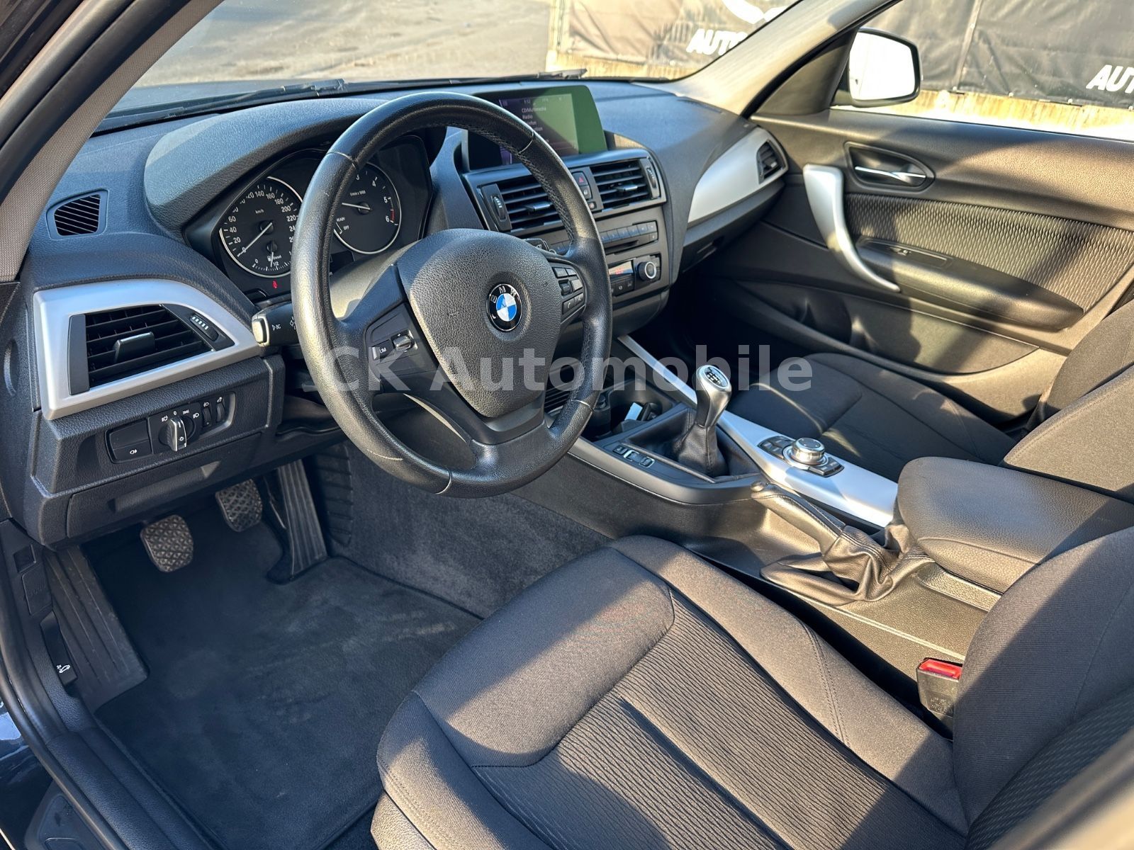 Fahrzeugabbildung BMW 116d  5-trg./Navi/Klimaautomatik/SHZ/PDC