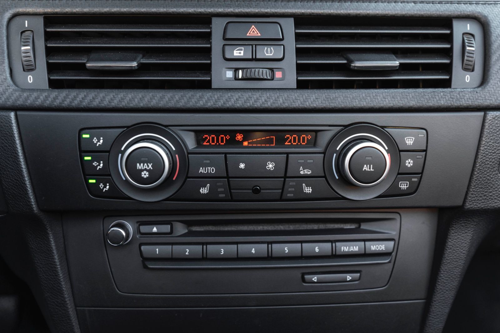 Fahrzeugabbildung BMW M3 E93 Cabrio PDC NAV LEDER  INV. AUDIO