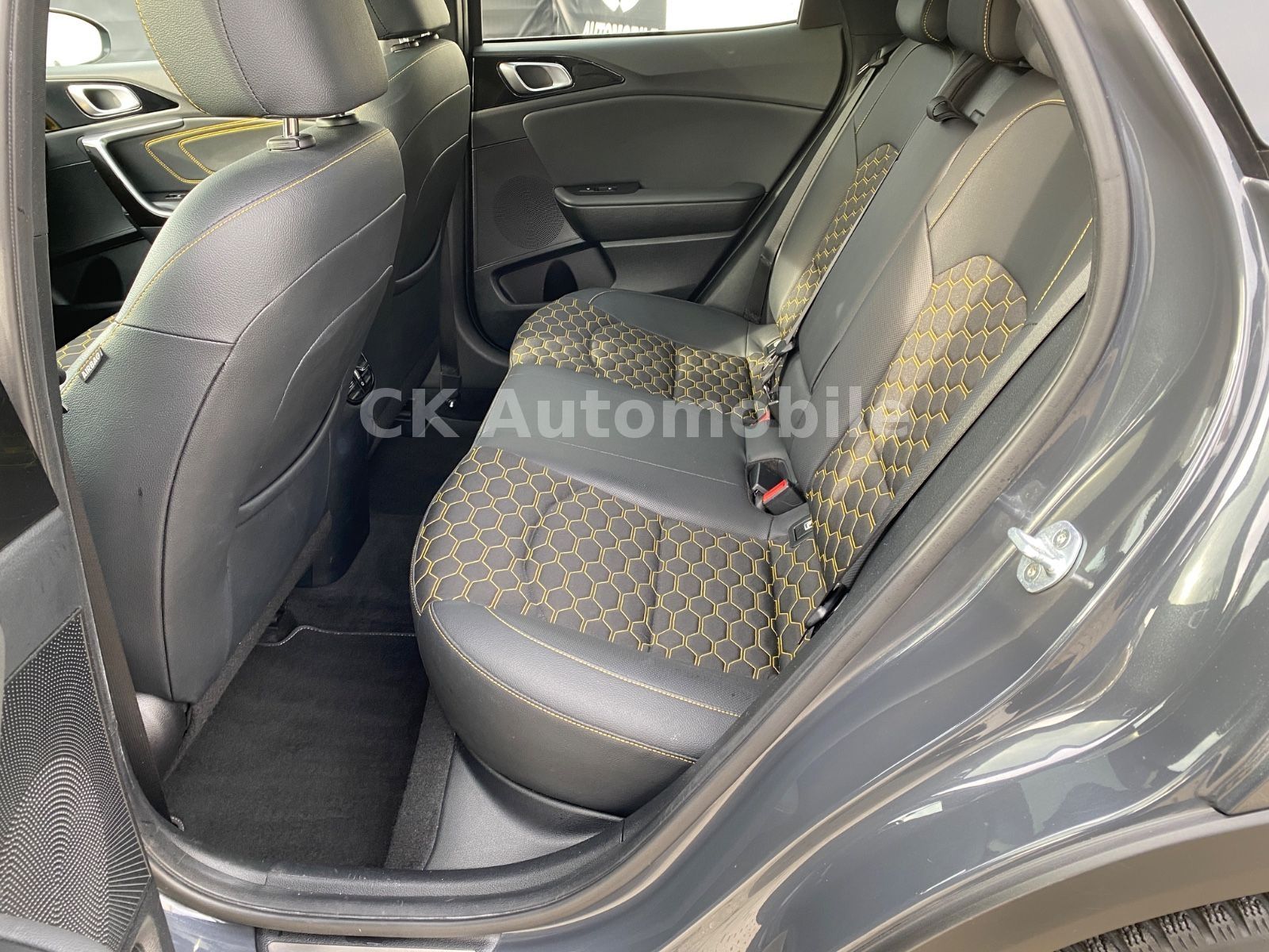 Fahrzeugabbildung Kia XCeed 1.6 Launch Edition/Navi/Pano/LED/ACC/AHK