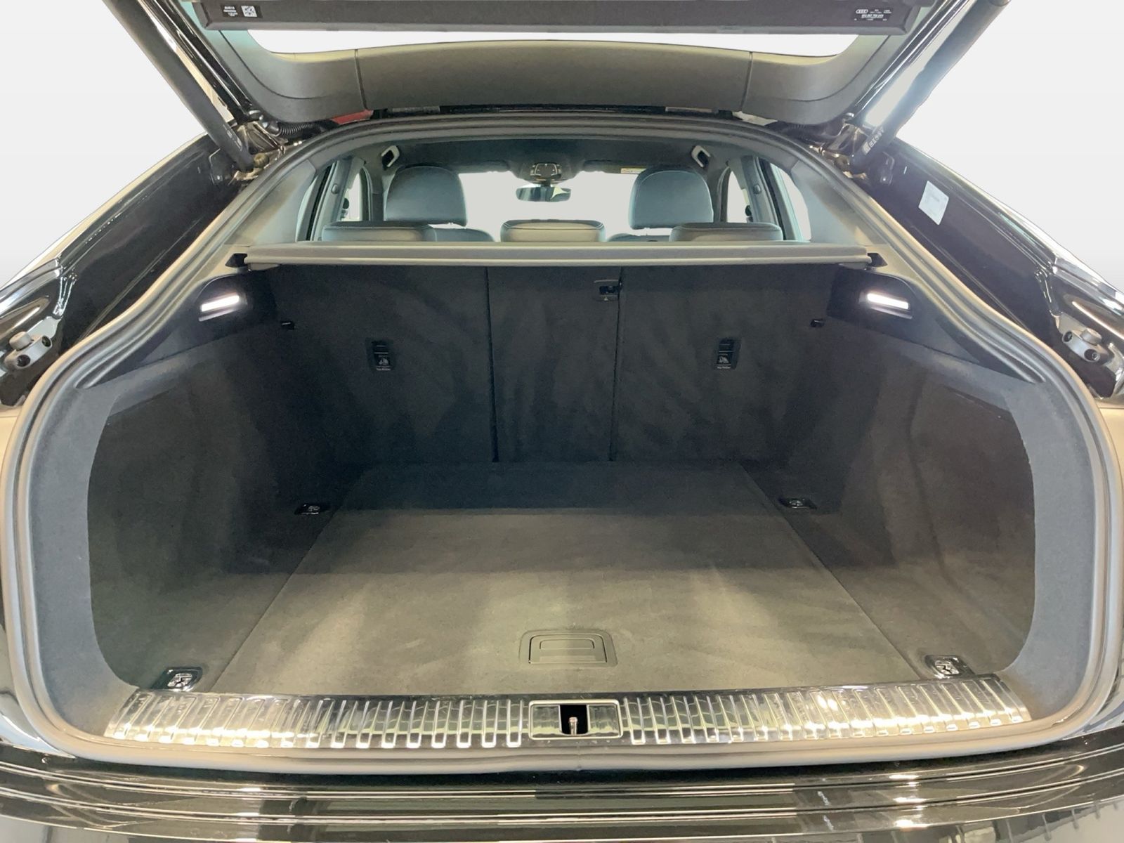 Audi e-tron - Bild 12