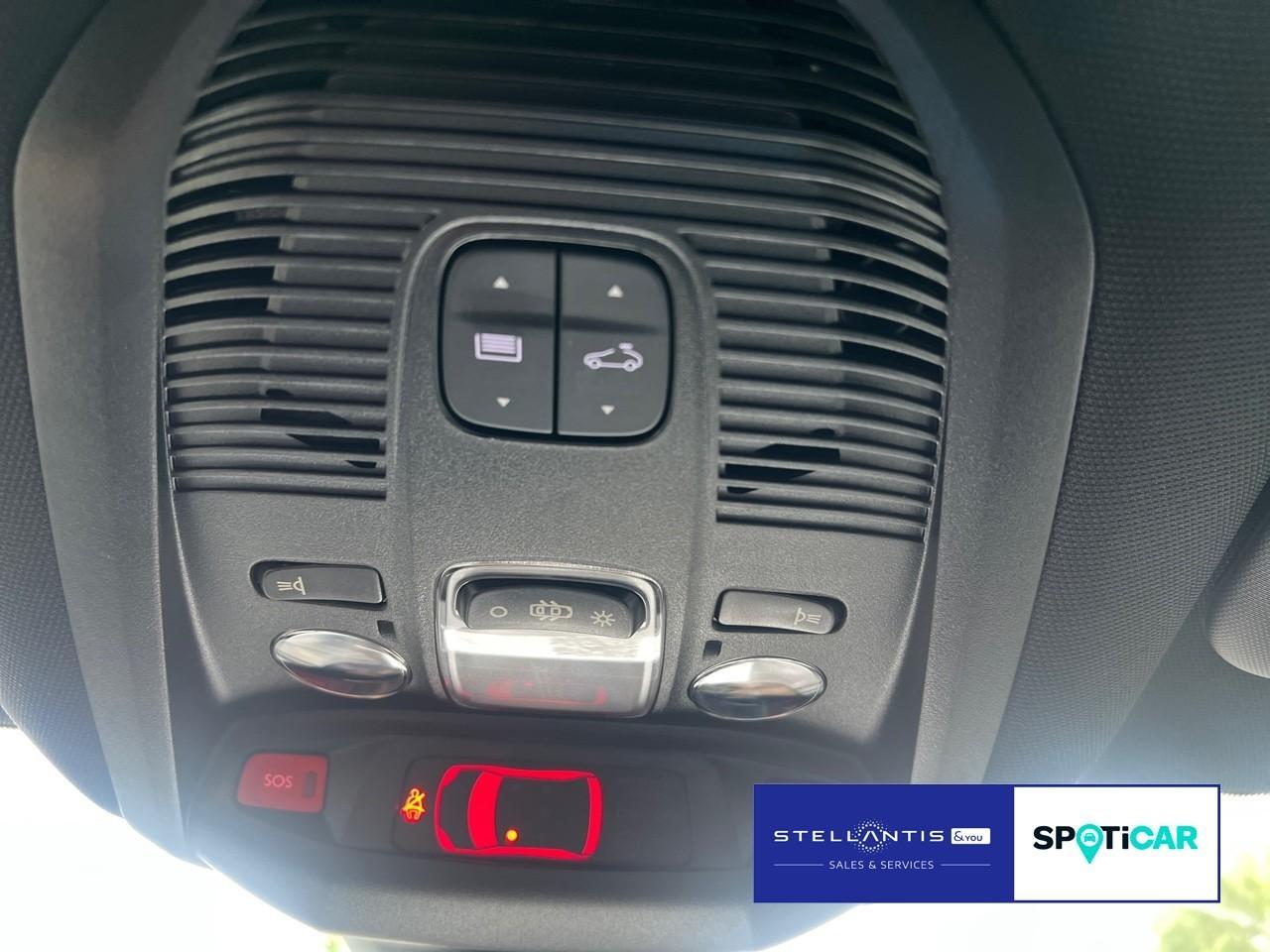 Peugeot 3008 1.2 PureTech 130 GT *Pano*AppleC*Shz*
