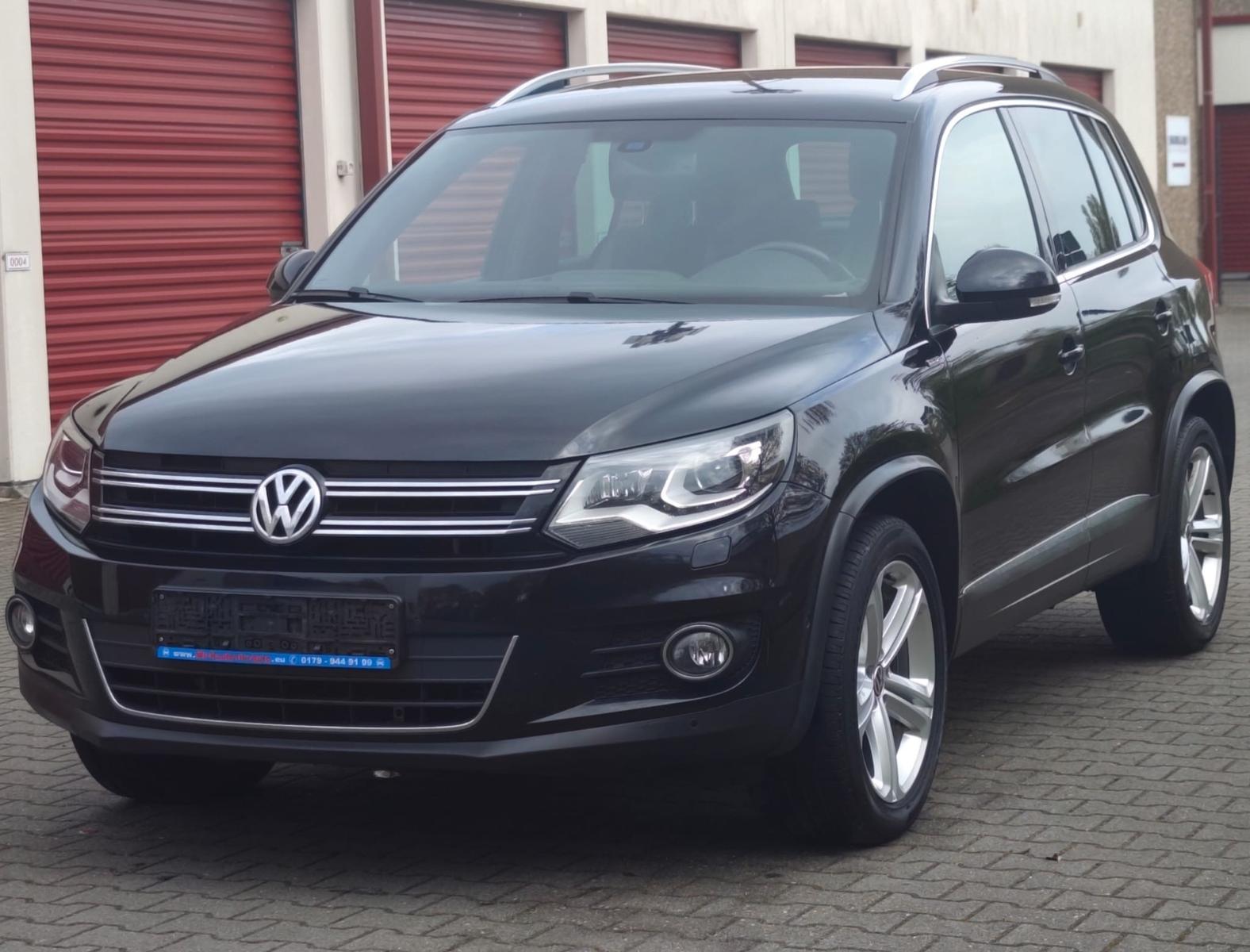 Volkswagen Tiguan Life BMT 4Motion 8 fach bereift