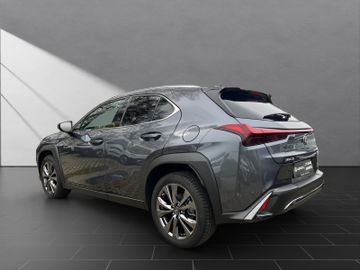 Lexus UX - 3