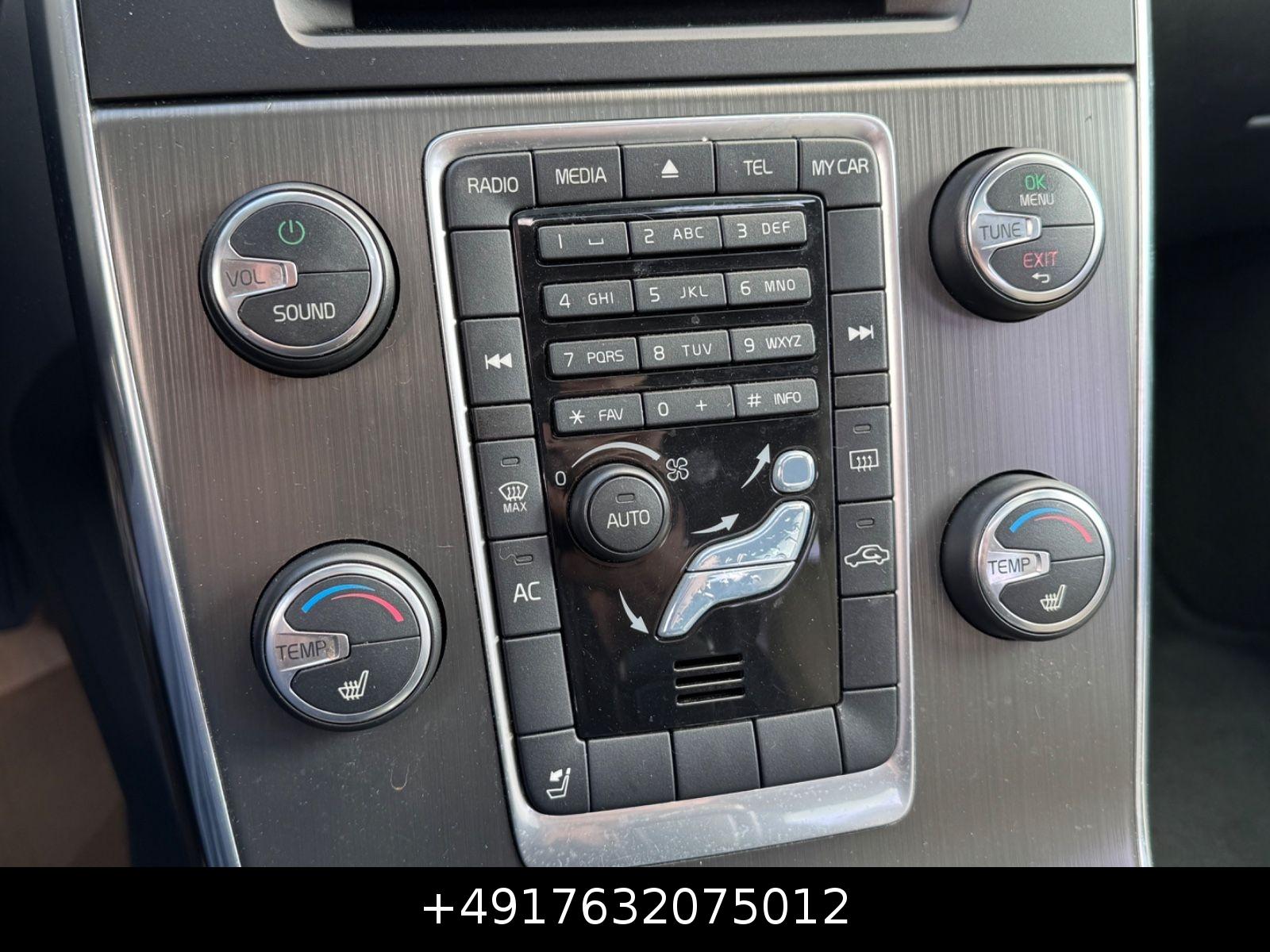 Volvo S60 T5 2.5 Turbo 254 ch BVA – Summum – Cuir – Toit ouvrant – 86 771 km