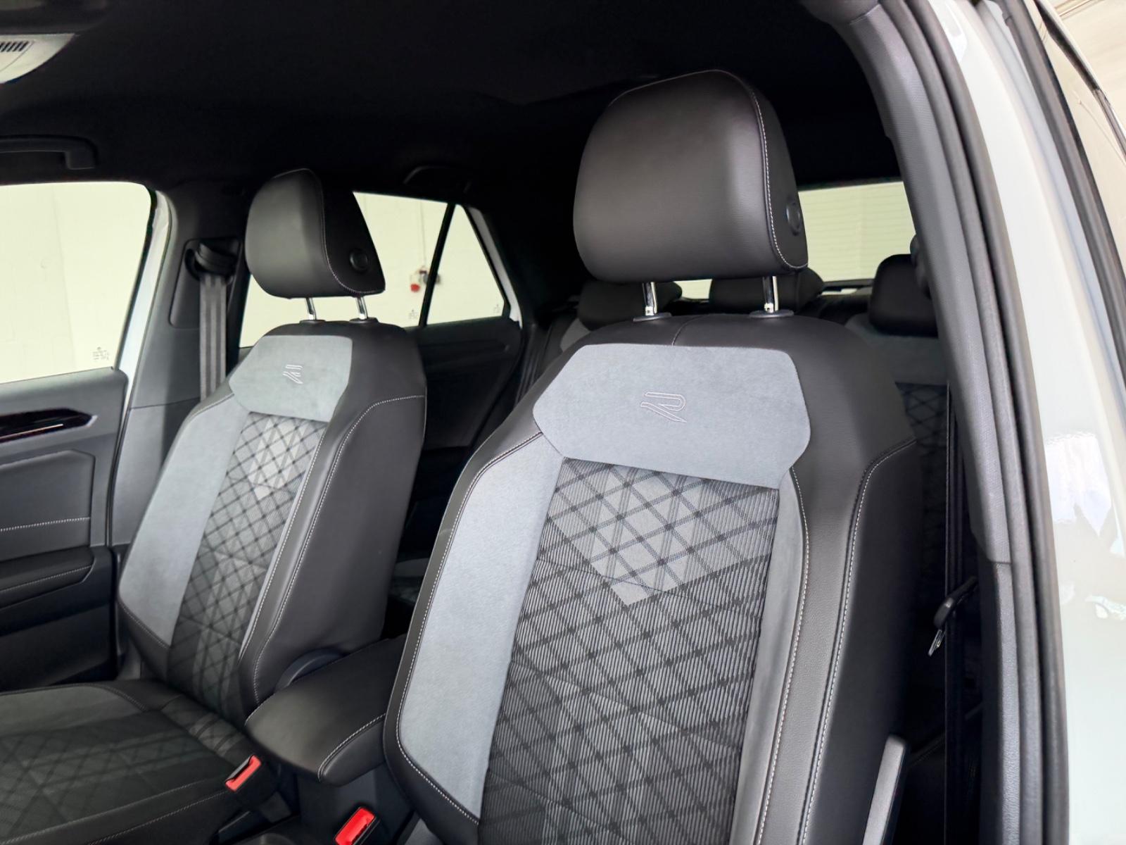 Volkswagen T-Roc R-Line 4Motion+IQ.LIGHT++ACC+APP-CONNECT+, миниатюра 18