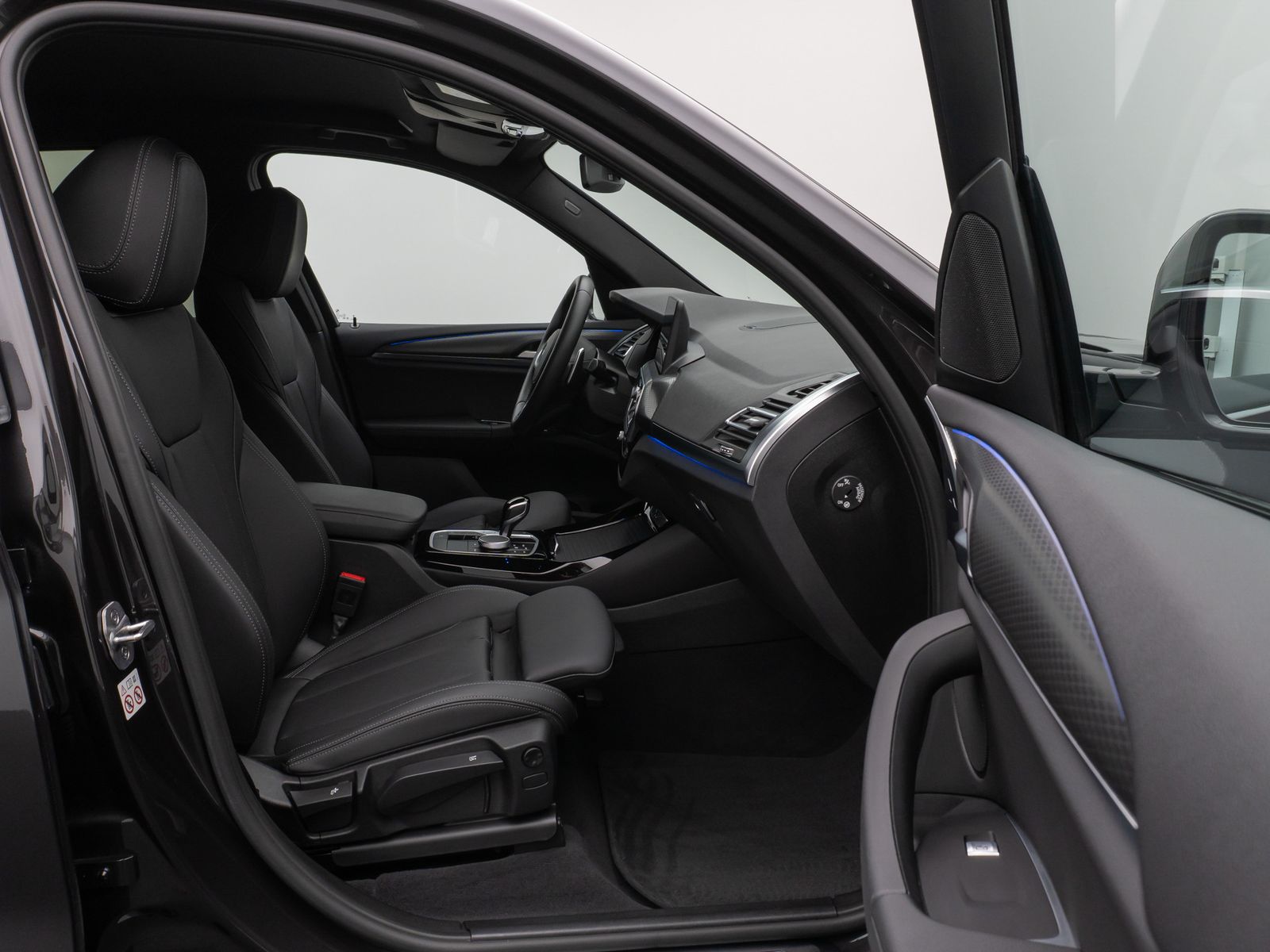 Fahrzeugabbildung BMW X3 xD20d  M Sport Kamera DAB HiFi Komfort 19Zoll