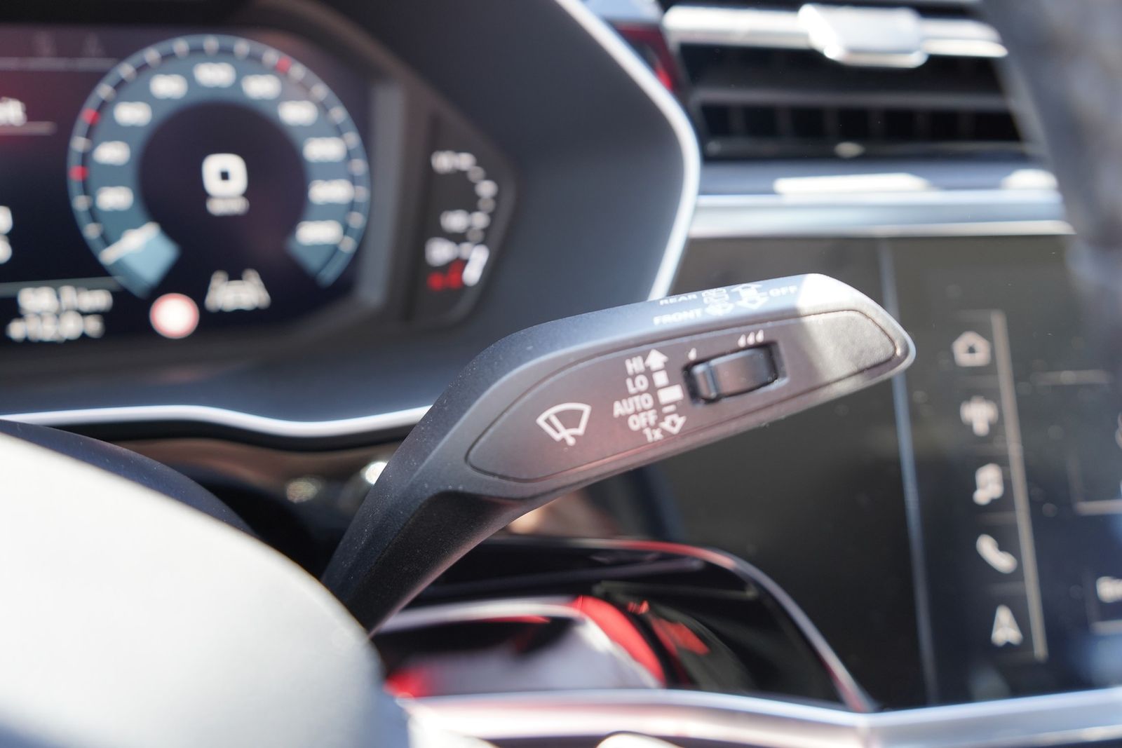 Audi Q3 35 TFSI S tronic AHK LED Virtual Cockpit Navi foto 16