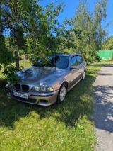 BMW e39 520i - BMW 520 aus 2001: Kombi, 520i