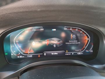 BMW X4 - 11
