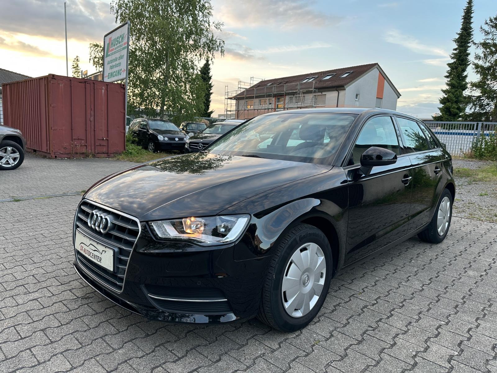 Audi A3 1,6 TDI  Sportback attraction*NAVI*SHZ*