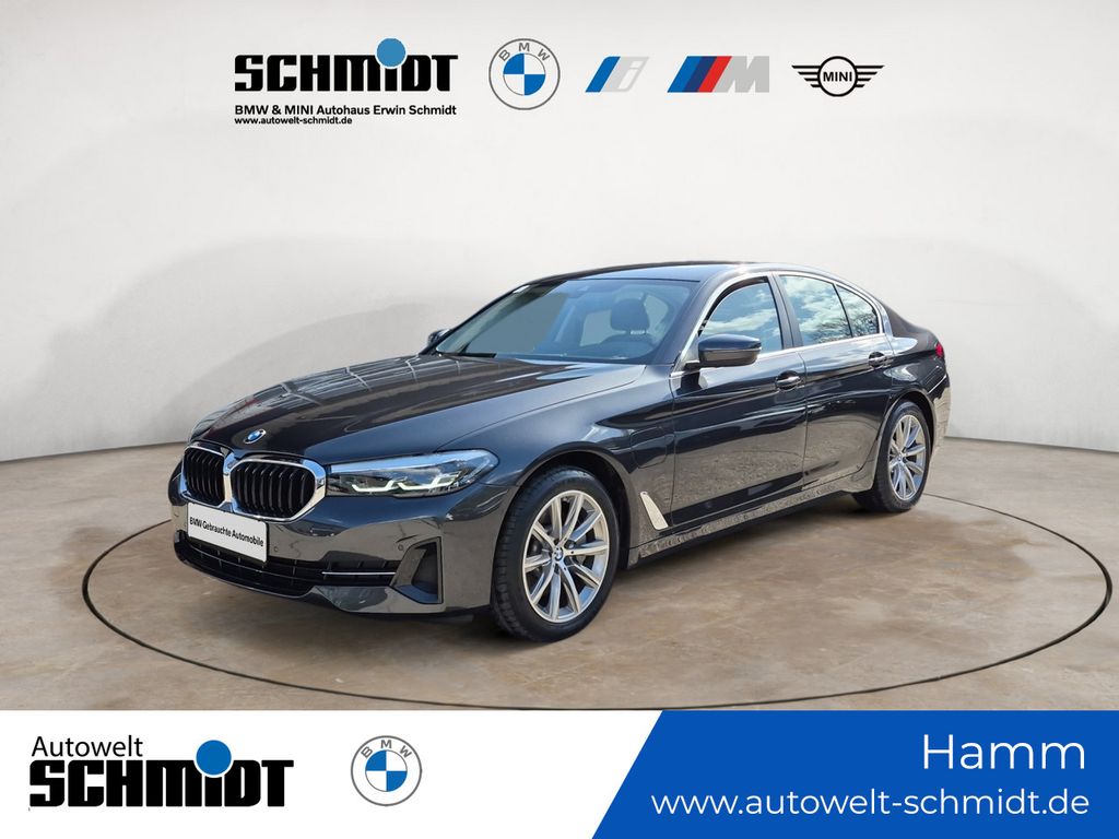 2020 BMW 530