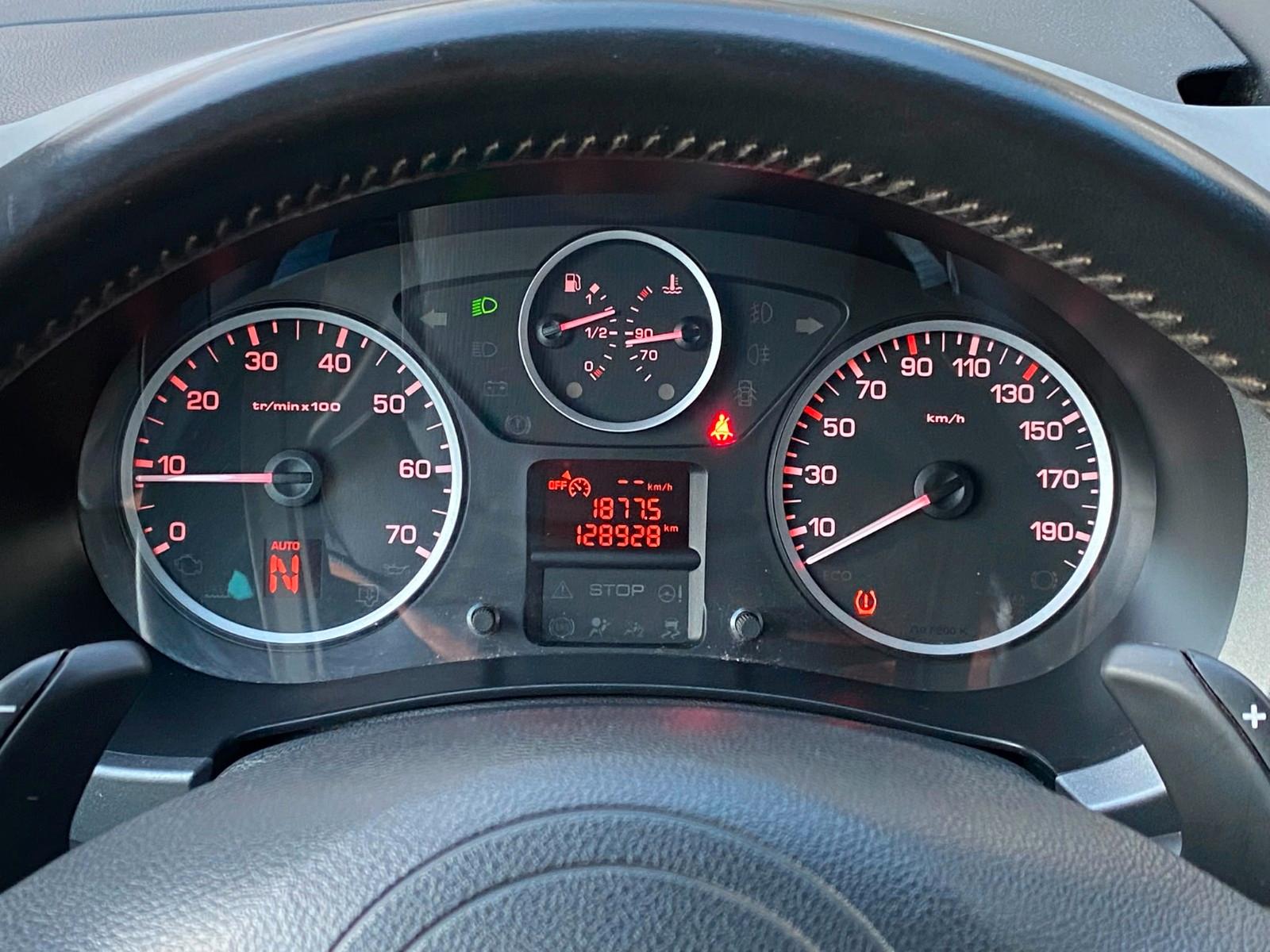 Citroën BERLINGO SELECTION 1.6 HDI*AUTOMATIK*KLIMA*AHK*
