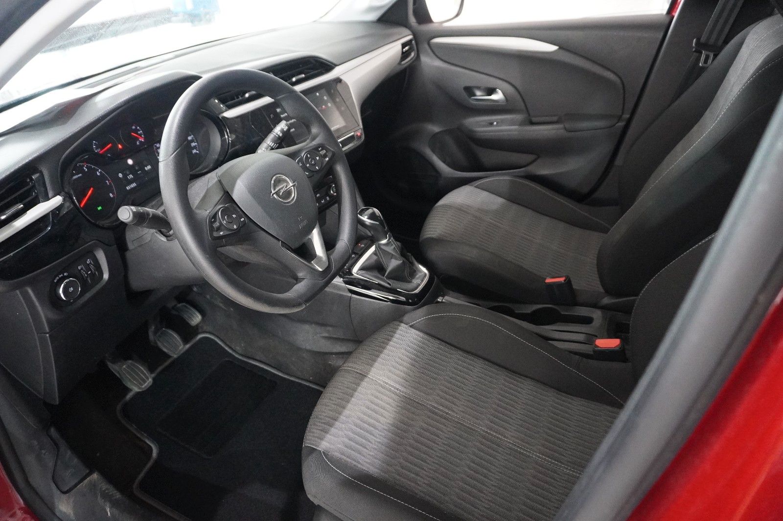 Fahrzeugabbildung Opel Corsa F 1.2T EDITION NAVI/KAMERA/SPORT/DAB+