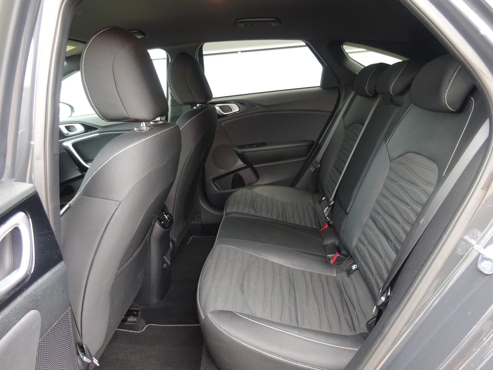 Kia pro cee'd / ProCeed 1.5 T-GDI GT LINE Plus