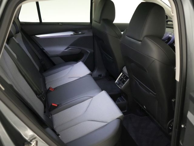 ENYAQ iV 60+LED+NAVI+PANORAMA SCHIEBEDACH+SITZ-/