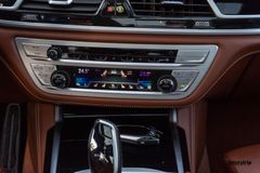 BMW M760 – 21 / 36