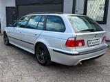 BMW 530d A M Sport Paket touring  Aut Leder Schiebed - BMW 530 aus 2003: 530d