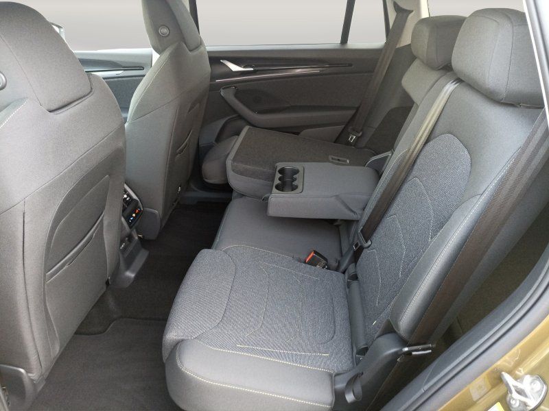 Fahrzeugabbildung SKODA Kodiaq 2.0 TDI 4x4 Selection DSG AHK+ACC+LED+NAV
