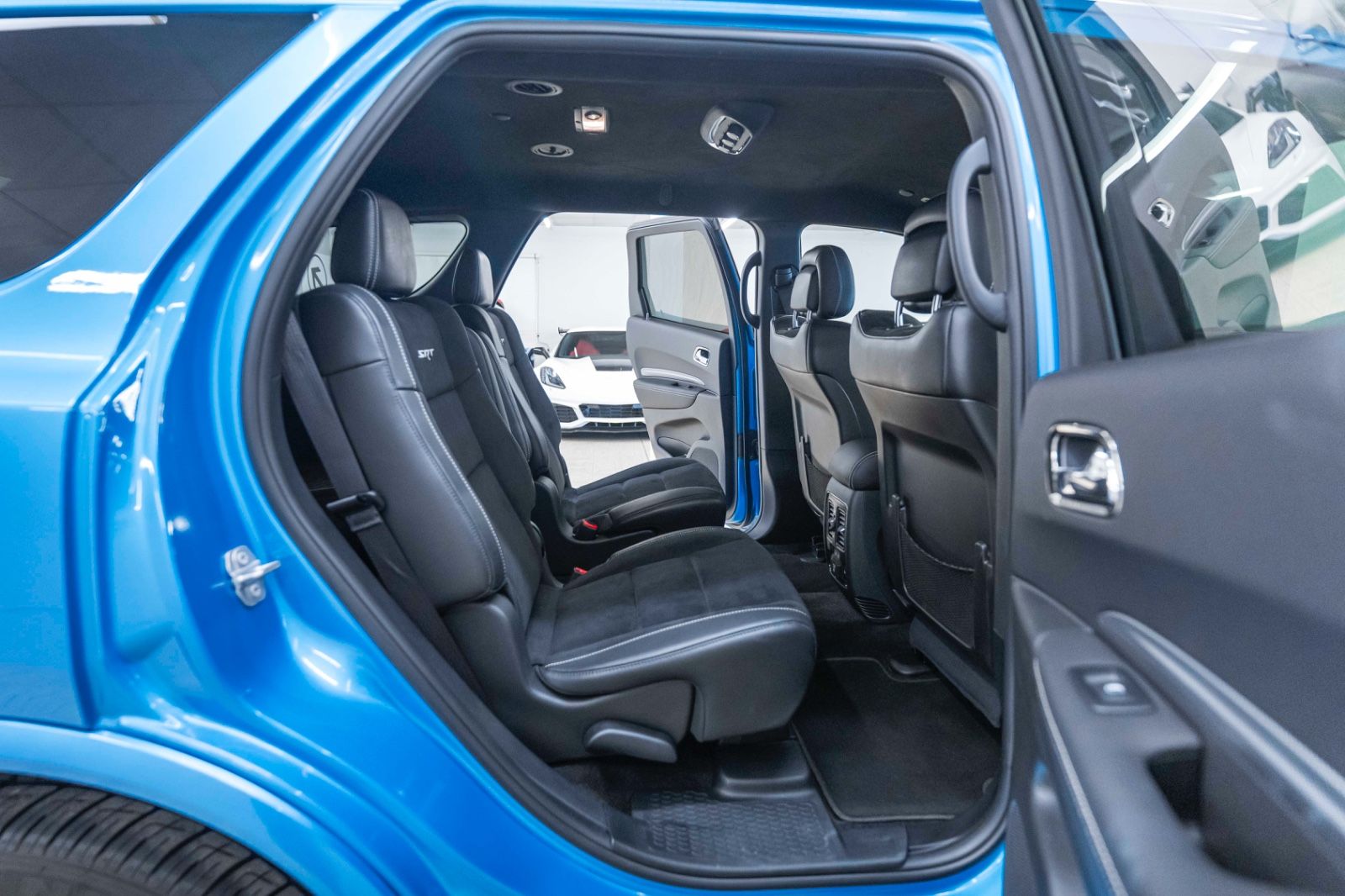 Fahrzeugabbildung Dodge Durango 6.4L SRT LPG 4X4 KAM 6 SITZ NAV PDC