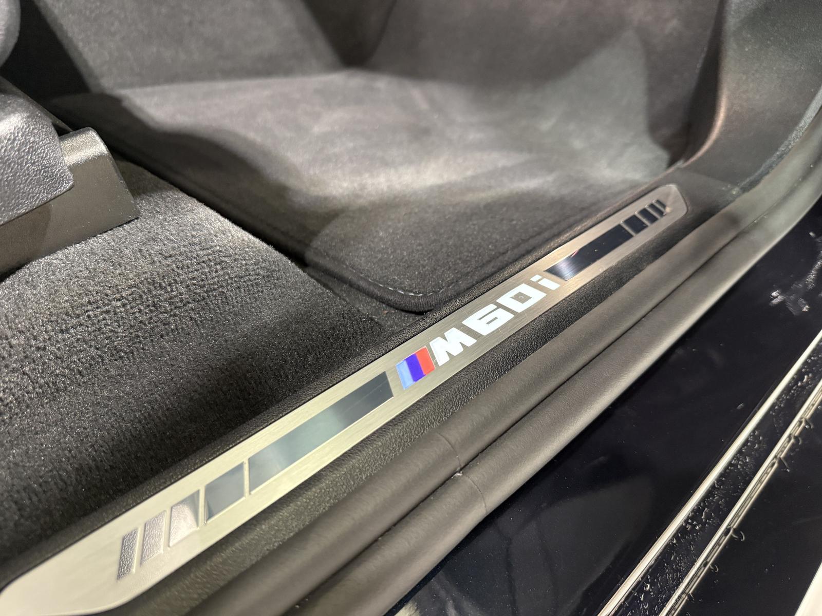 BMW X5 M60i xDrive Standhzg AHK ACC 360° HUD HK Pano