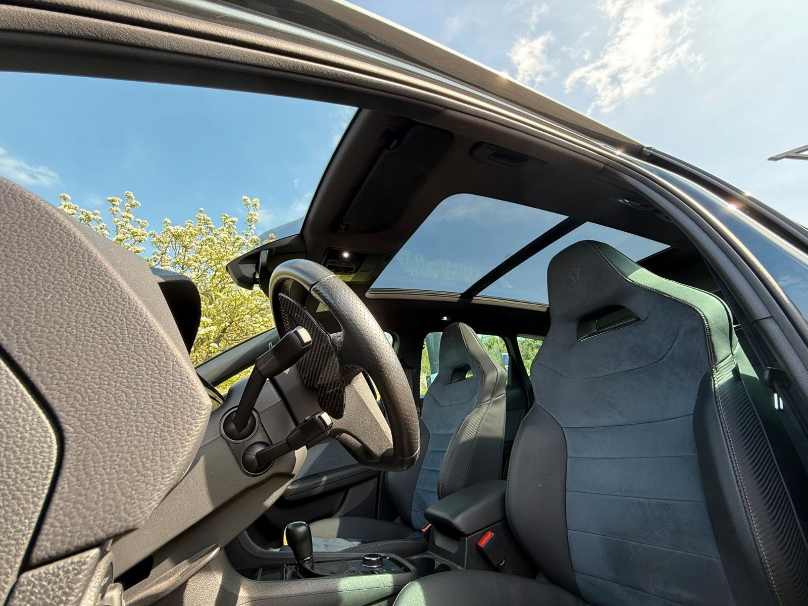 Fahrzeugabbildung CUPRA Ateca Limited Edition 4Drive 360° KAMERA+AHK++