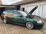Volkswagen VW Passat 1.9 TDI 4 Motion grün mit Dachbo... - Volkswagen Passat aus 2000: Kombi