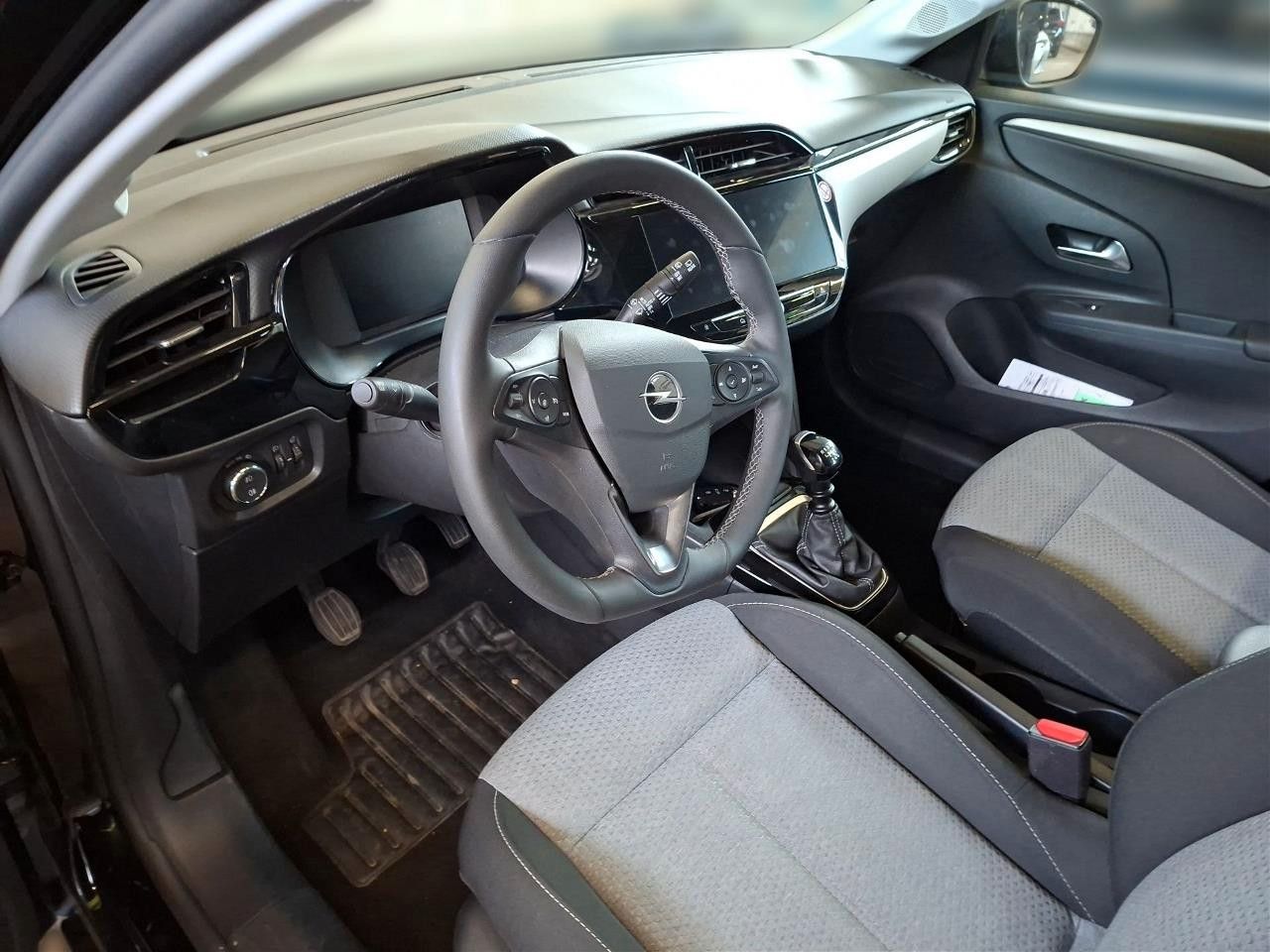 Fahrzeugabbildung Opel Corsa F 1.2 FACELIFT NAVI/LED/SPORT/VIRTU./SHZ