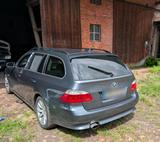 BMW E61 LCI 520 D - BMW 520: 520d E61