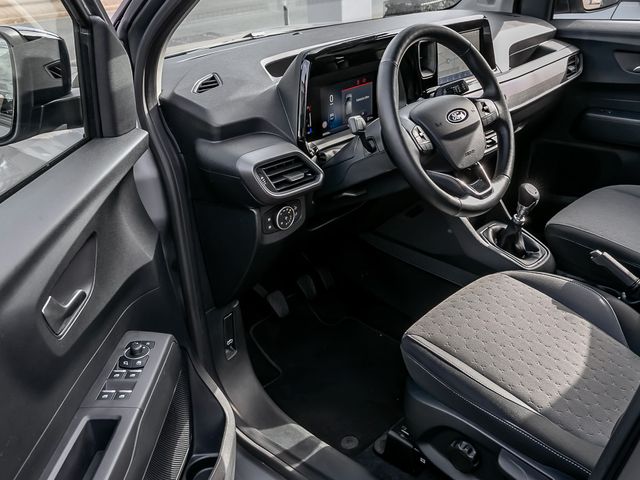 Ford Tourneo Courier 1.0 Titanium Fahrassistenz-Paket
