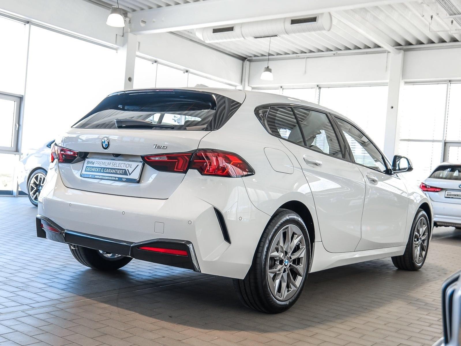 BMW 120 LED Komfortzg. Parkassistent Driving Assista