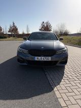 BMW 330d M Sport Automatik M Sport - BMW 330 Gebrauchtwagen in Nürnberg