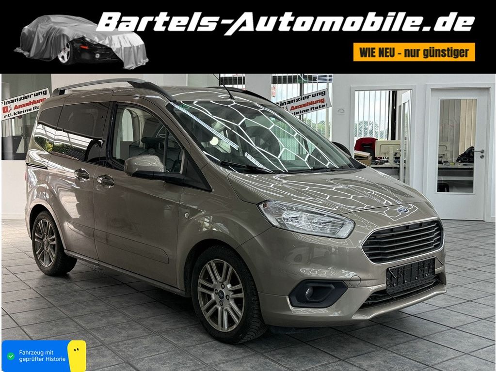 FORD Tourneo Courier 1.0 EcoBoost Titanium, Kamera
