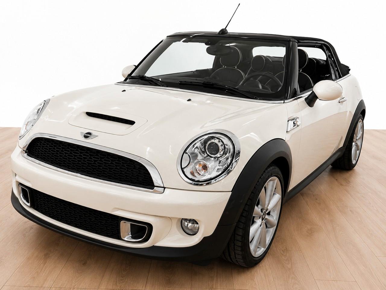MINI Cabrio Cooper SD Leder Autom Klima Navi Xenon