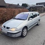 Renault Megane 1.9 dCi TÜV 05/26 102PS AHK - Renault Megane: R26r