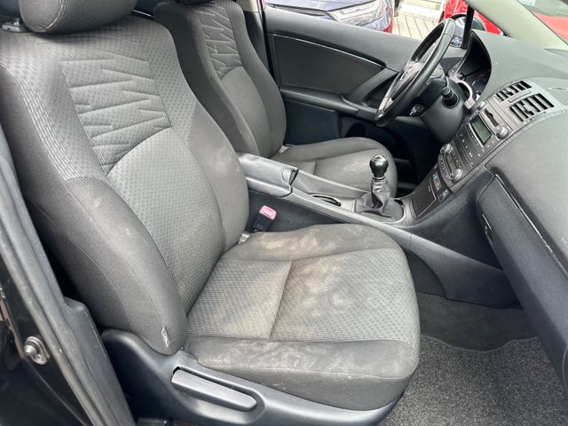 Toyota Avensis Kombi *Getriebeschaden*