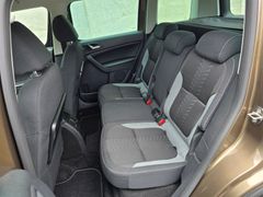 SKODA Yeti Adventure 4x4 2.0TDI 150PS AHK Xenon Mwst.