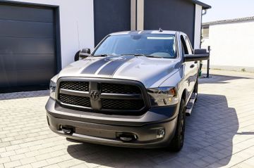 Dodge RAM - 1
