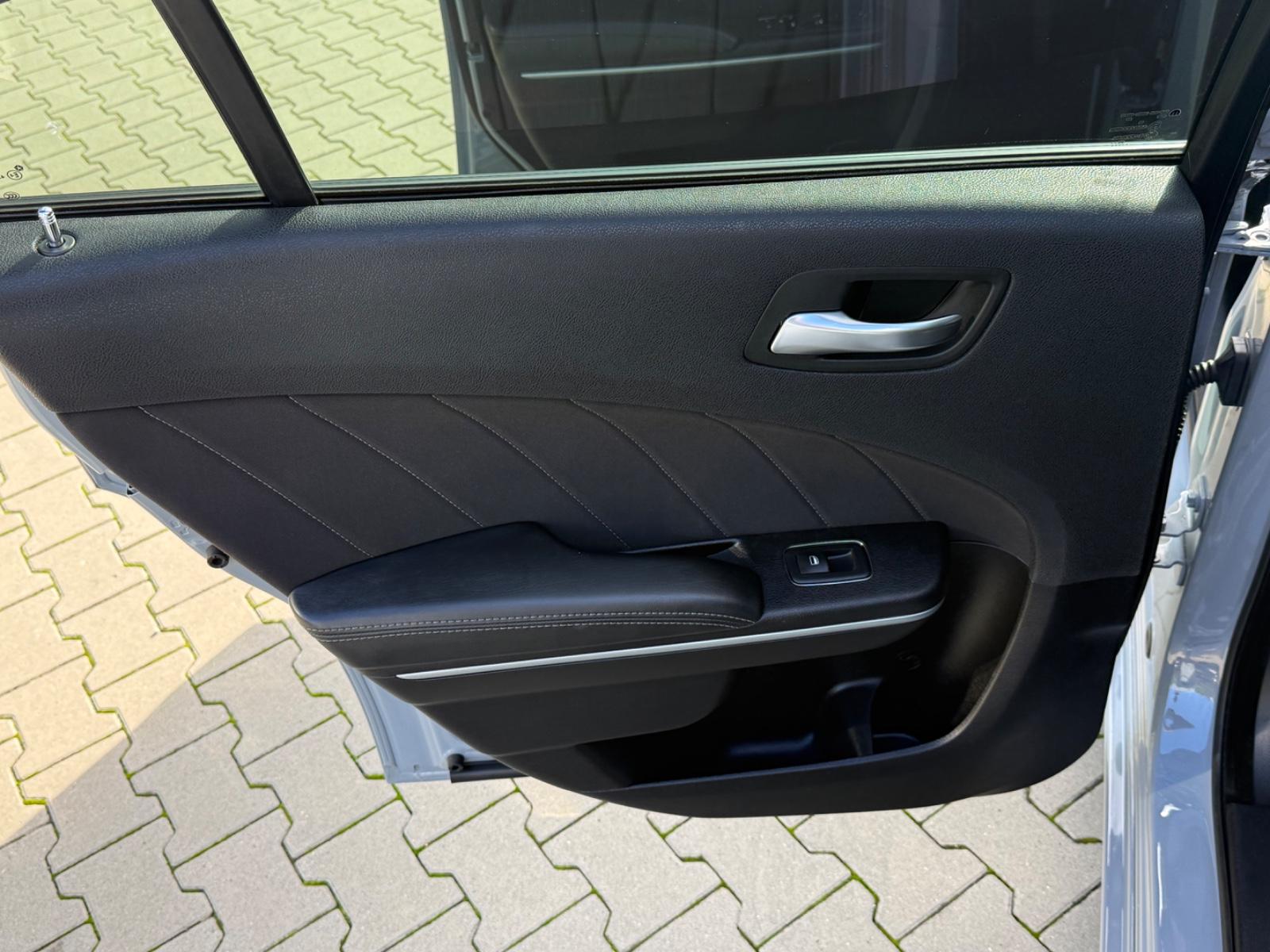 Dodge Charger SXT Pentastar V6-3.6 Automatic 81tkm., миниатюра 26