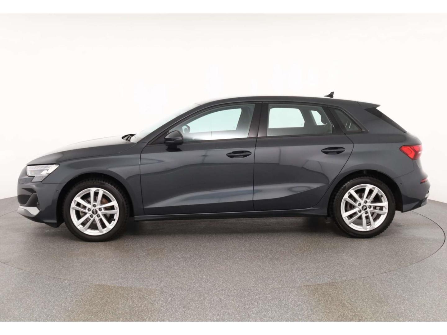 Audi A3 Sportback TFSI S-Tronic NAV/RFK/Sportsitze, миниатюра 5