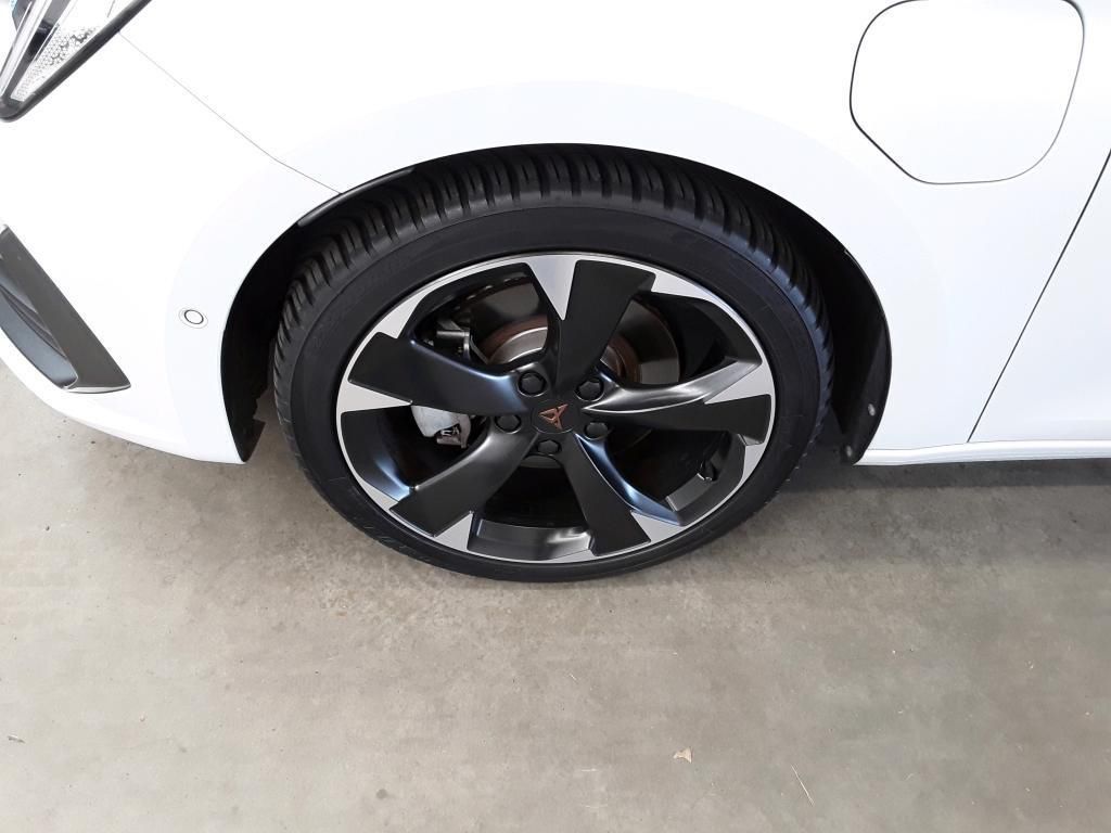 Cupra Leon 1.4 electric/TSI e-HYBRID 150kW 6-Gang Auto