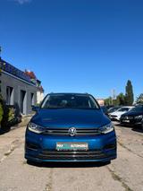 Volkswagen Touran Highline BMT/Start-Stopp - mit Diesel-Antrieb: Blau, Alcantara, Scheckheftgepflegt