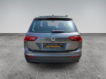 Volkswagen Tiguan - 5