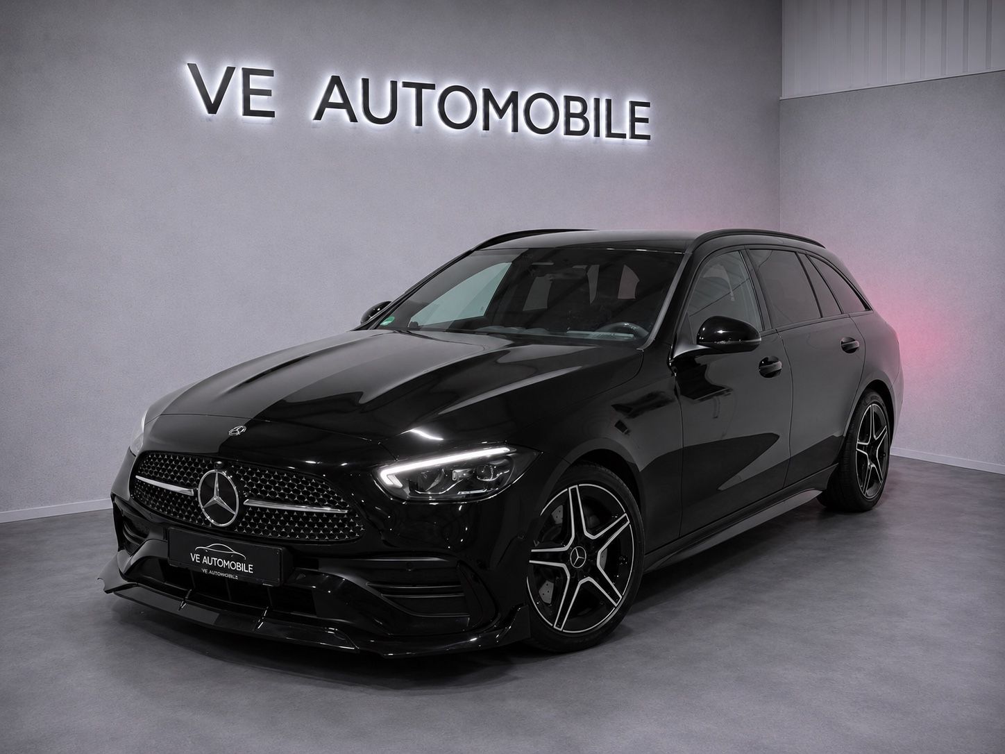 MERCEDES-BENZ C 300d T AMG Line*NIGHT*AMBIENTE*SPUR*AHK