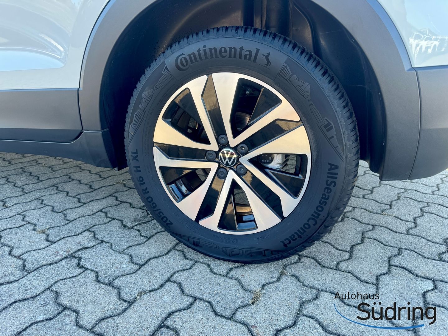 T-Cross 1,0 TSI Energy DSG AHK Navi TravelAssist