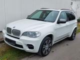 BMW X5 M50 - BMW X5 M50 aus 2013