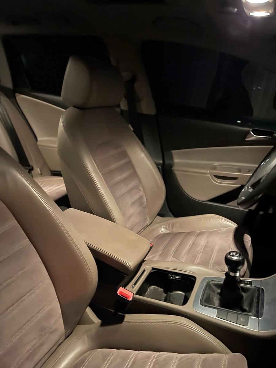 Volkswagen Passat 2010 — photo 13